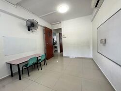 Yishun Street 22 (D27), Shop House #589658081